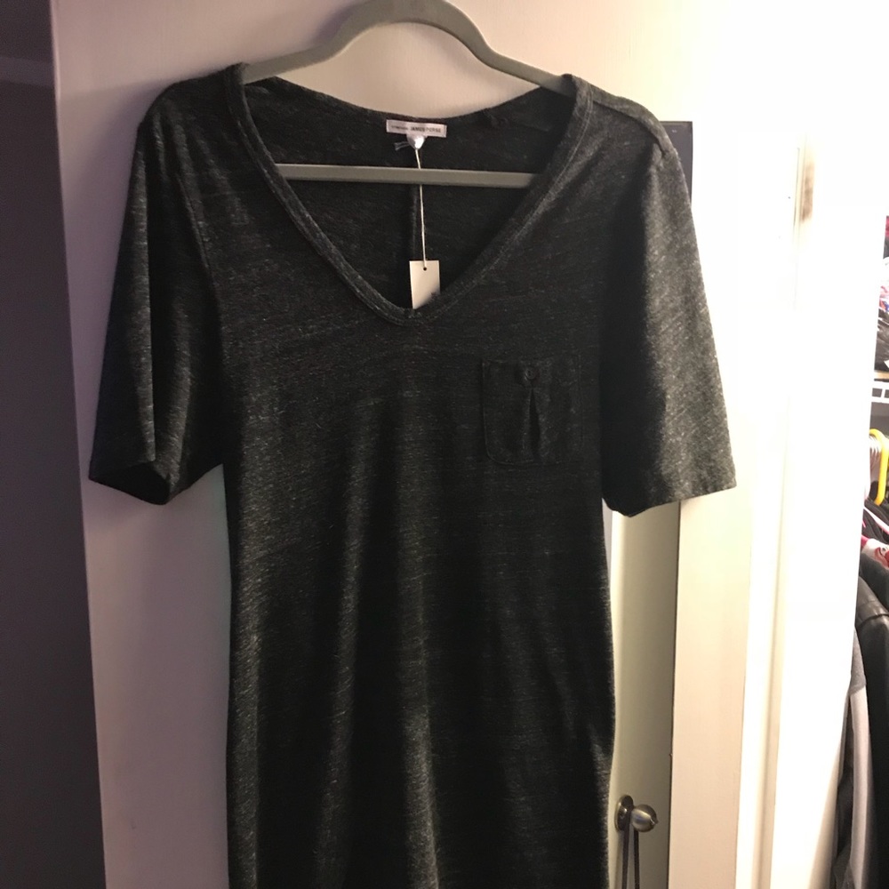 James Peres T-shirt dress v neck